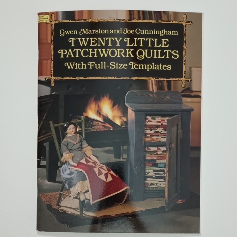 Dover Twenty Little Patchwork Quilts Book With Full Size Templates 9780486261317